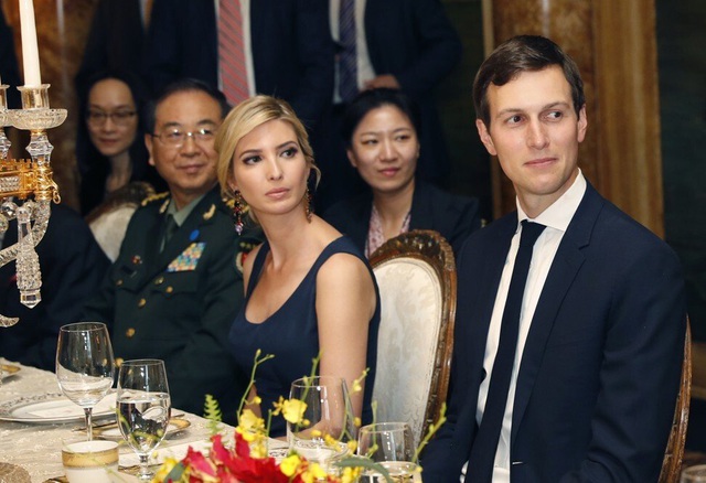 Tiết lộ món quà phu nhân ông Tập Cận Bình tặng Ivanka Trump - 1