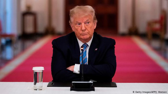 5 luật sư của ông Trump đồng loạt xin nghỉ trước phiên tòa luận tội - 1