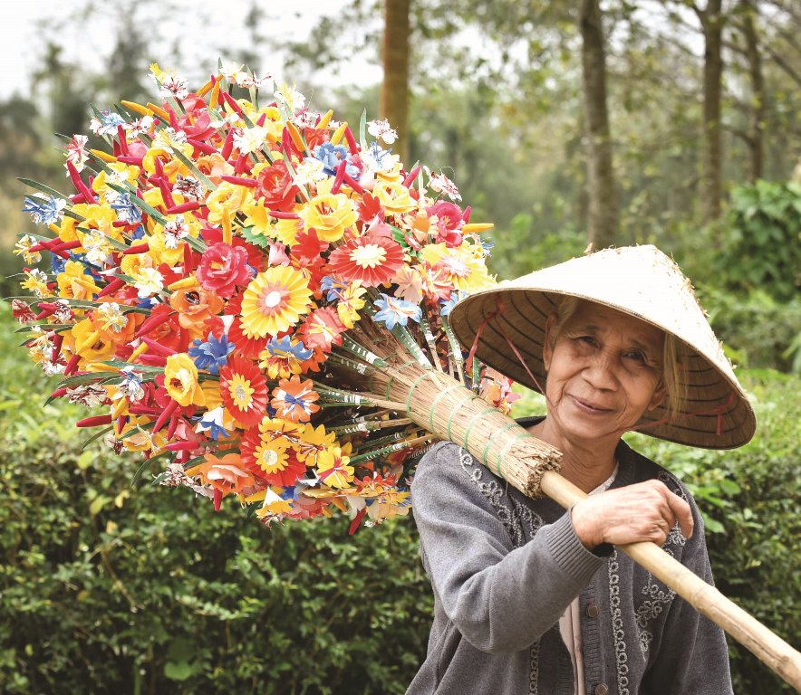 Hoa giấy Thanh Tiên vào vụ tết