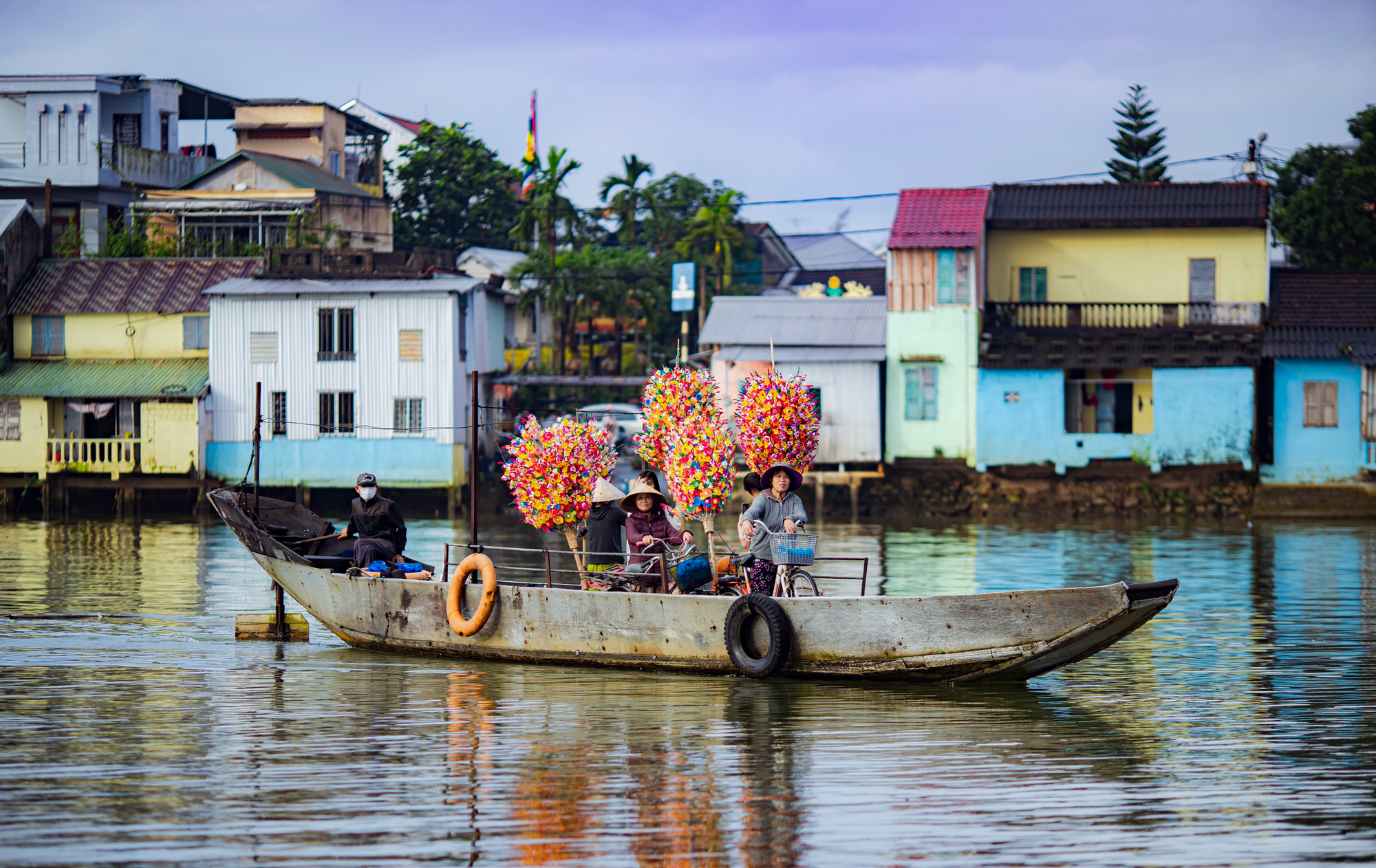 Sắc Xuân làng hoa giấy Thanh Tiên
