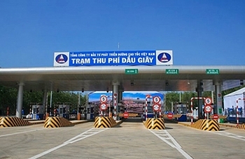 Kiểm tra đột xuất trạm thu phí Dầu Giây