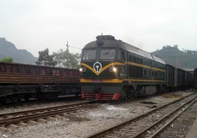 tuyen tau ha noi dong dang ngung ban ve truoc ngay thuong dinh my trieu