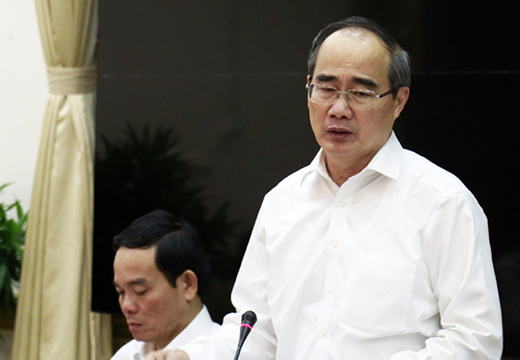 tp hcm lo khong du khau trang y te