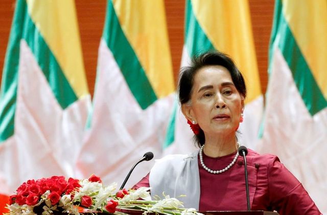 Cuộc đảo chính lúc tờ mờ sáng ở Myanmar - 2 Cuộc đảo chính lúc tờ mờ sáng ở Myanmar - 2