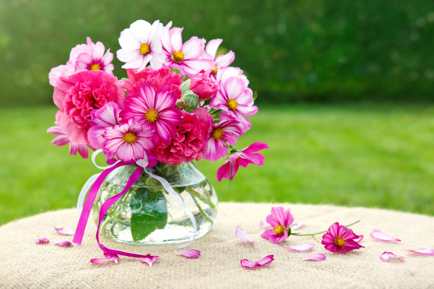 Tử vi tháng 6/2021 của 12 cung hoàng đạo: Cự Giải nên tìm cách cân bằng