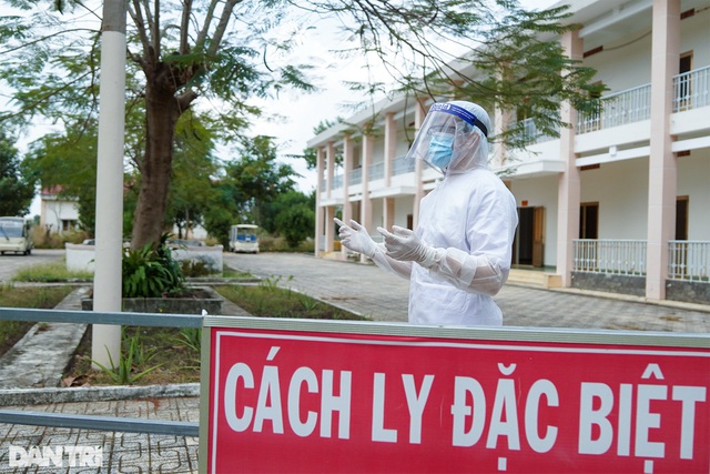 Tiềm ẩn nguy cơ lây nhiễm chéo, hối thúc khai báo y tế điện tử - 2