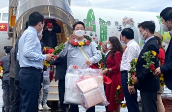 Mở cửa du lịch: Tạo điều kiện tối đa cho khách đến Việt Nam