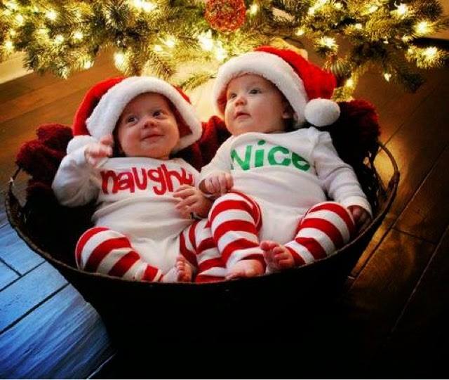 Trang phục đáng yêu cho các cặp song sinh Trang phục đáng yêu cho các cặp song sinh