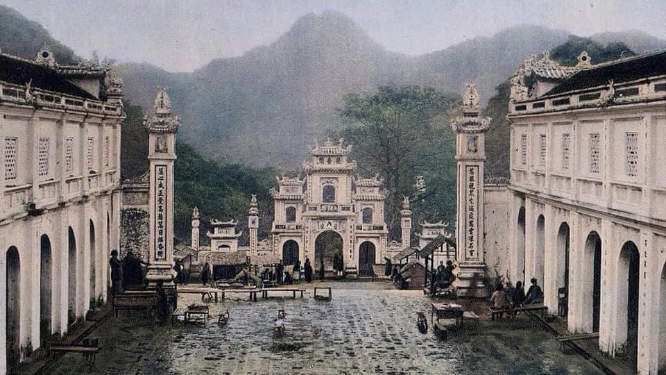 Chùa Hương xưa đẹp lạ qua những bức ảnh phục chế