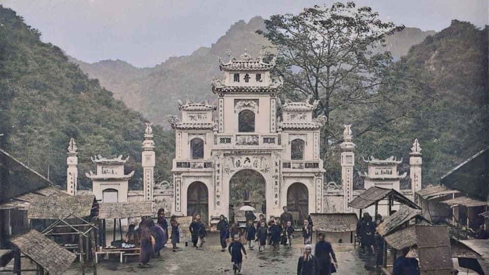 Chùa Hương xưa đẹp lạ qua những bức ảnh phục chế