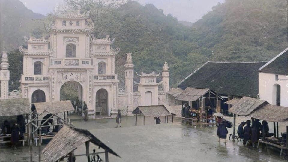 Chùa Hương xưa đẹp lạ qua những bức ảnh phục chế