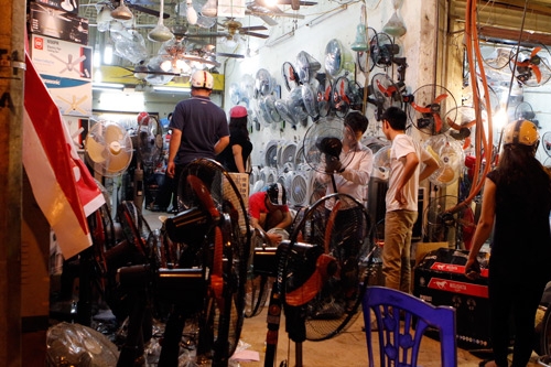 cửa hàng quạt