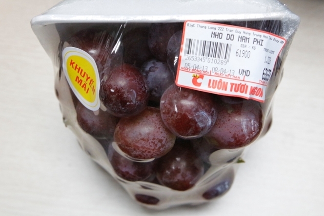 Big C lại tung "nho Nam Phi" với giá rẻ như... cho!
