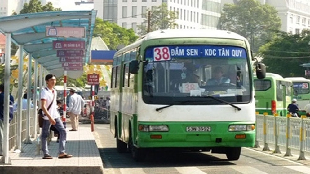 de xuat tang gia ve 51 tuyen xe buyt
