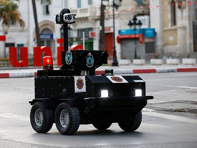 Mục sở thị robot tuần tra ở Tunisia muc so thi robot tuan tra o tunisia