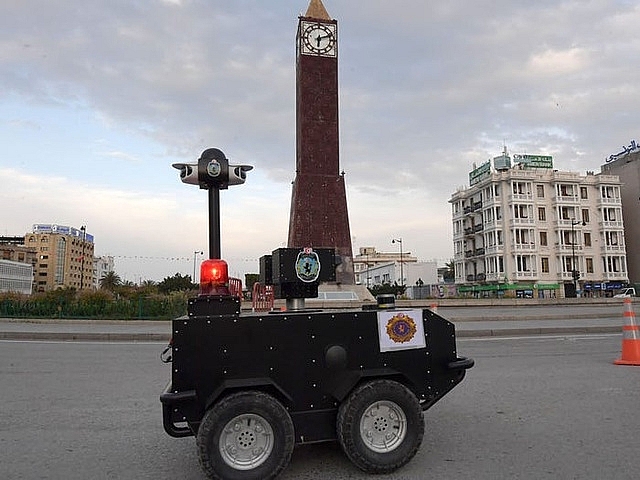 Mục sở thị robot tuần tra ở Tunisia muc so thi robot tuan tra o tunisia