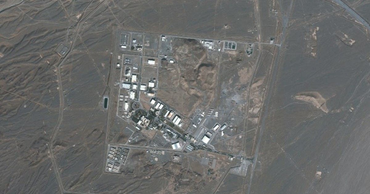 Iran nói bị "khủng bố hạt nhân"