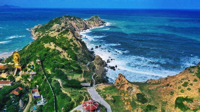 Đắm mình trong cảnh sắc tuyệt đẹp ở Eo Gió - Quy Nhơn Đắm mình trong cảnh sắc tuyệt đẹp ở Eo Gió Quy Nhơn