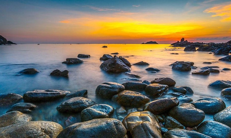 Đắm mình trong cảnh sắc tuyệt đẹp ở Eo Gió - Quy Nhơn Đắm mình trong cảnh sắc tuyệt đẹp ở Eo Gió Quy Nhơn