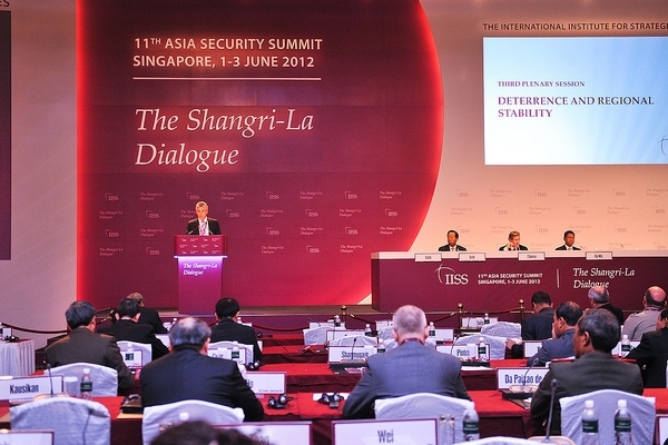 Thủ tướng dự Đối thoại Shangri-La