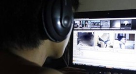 Màn kịch vụng về của kẻ muốn "chat sex"