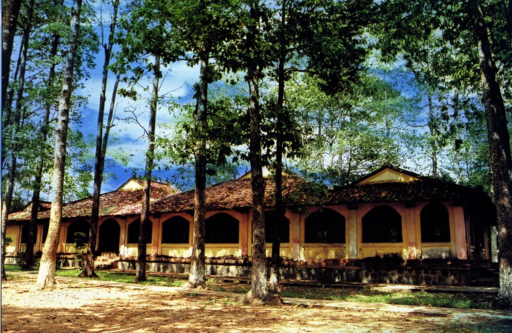 Nét đẹp đình làng Bến Tre trong du lịch Nét đẹp đình làng Bến Tre trong du lịch