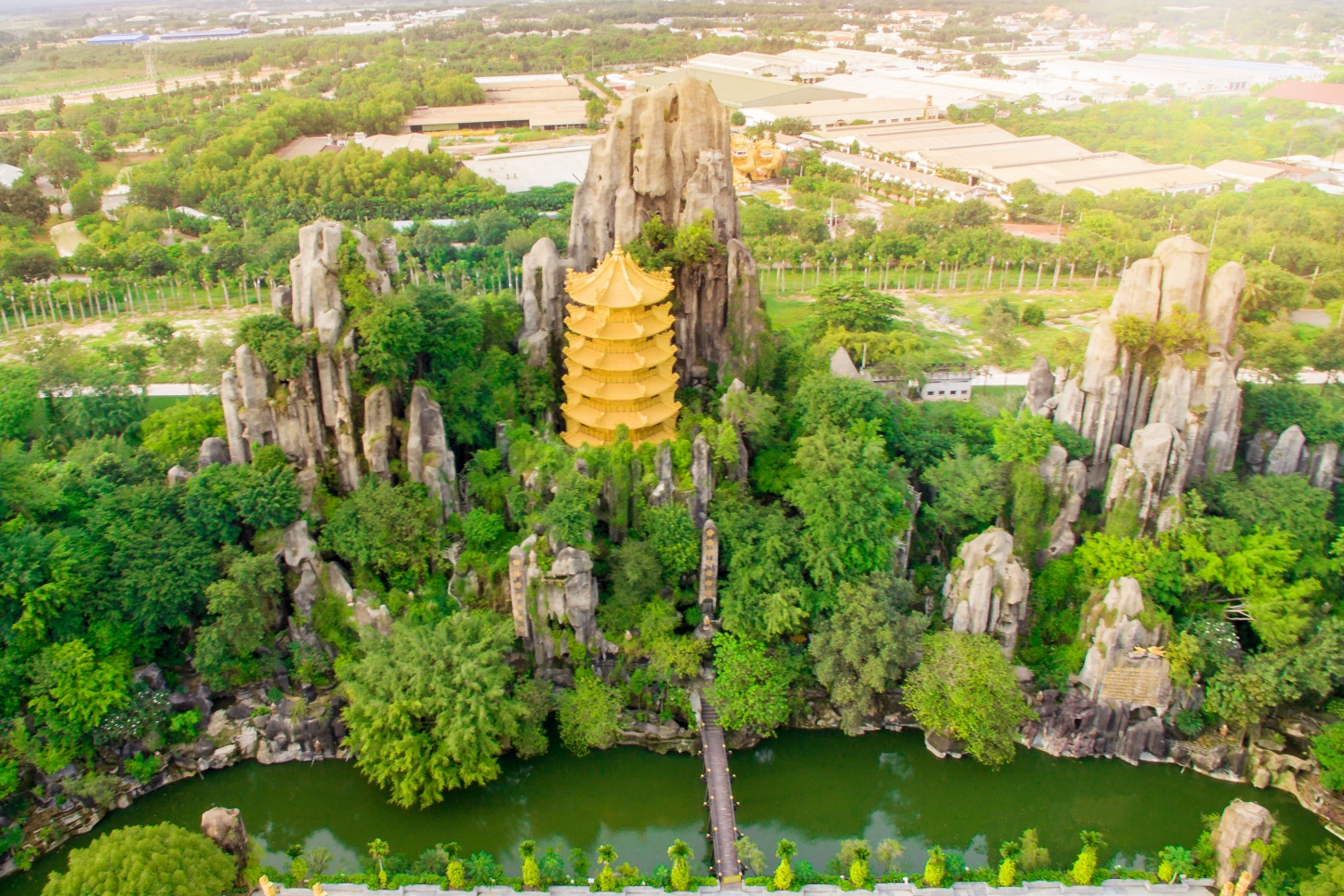 Chơi gì ở khu du lịch Đại Nam?