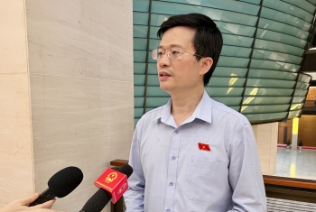 ĐBQH Đỗ Chí Nghĩa: Mở cửa trường học góp phần phục hồi và phát triển kinh tế - xã hội