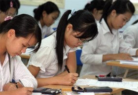 Các loại máy tính được mang vào phòng thi