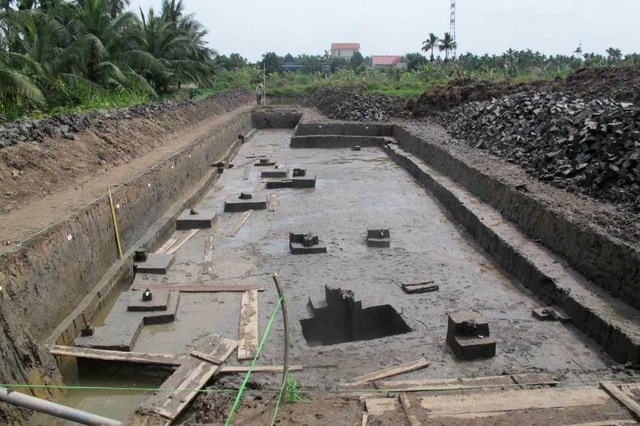 37 cọc gỗ được phát hiện dự đoán là cọc Bạch Đằng thời Trần