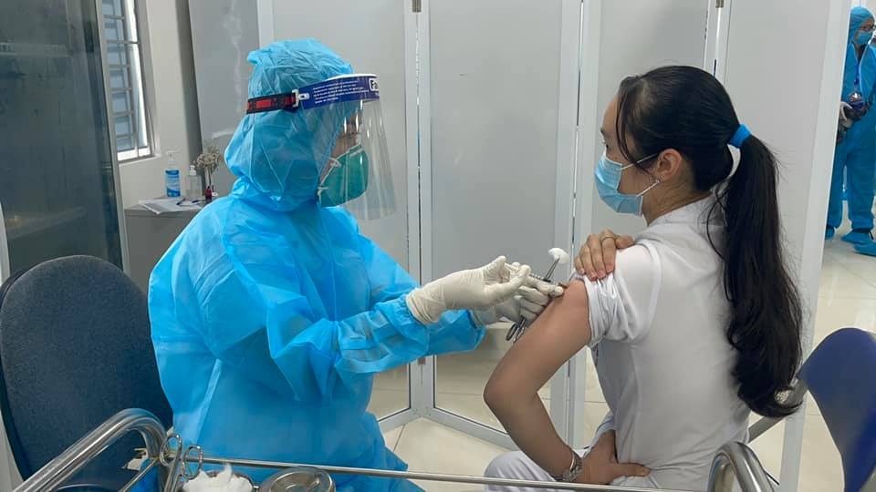 Bộ Y tế: Đẩy nhanh tiến độ tiêm vắc-xin phòng Covid-19