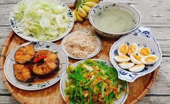 Chế độ dinh dưỡng phục hồi sức khỏe sau điều trị COVID-19