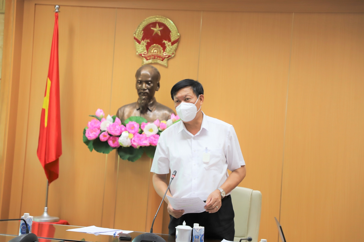 Không để tình trạng “vắc-xin về tới đâu lại chạy theo tới đó”