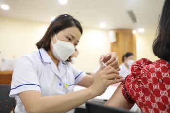 "Nơi nào chưa tiêm chủng đầy đủ, nơi đó có nguy cơ virus xâm nhập"