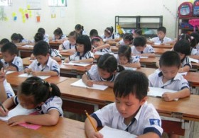 Bỏ chấm điểm lớp 1, nhận xét sao cho sát?