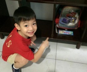 Quốc Cường khoe ảnh Subeo đi học