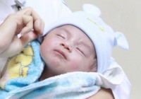 be trai bi dam xuyen so van dong ben trai yeu