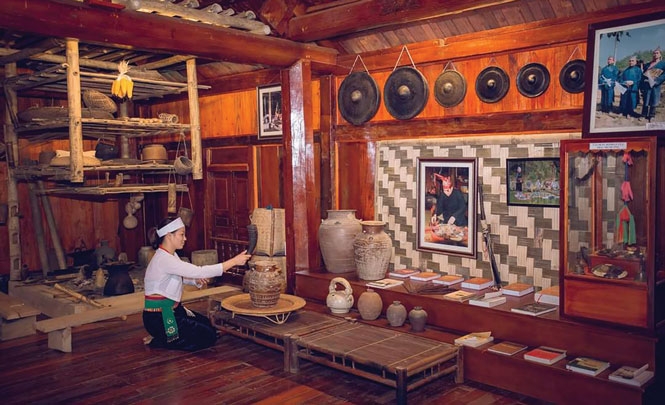 Những nét văn hóa trong sinh hoạt đời thường của dân tộc Mường được bảo tồn tại Khu du lịch sinh thái Bản Coốc.
