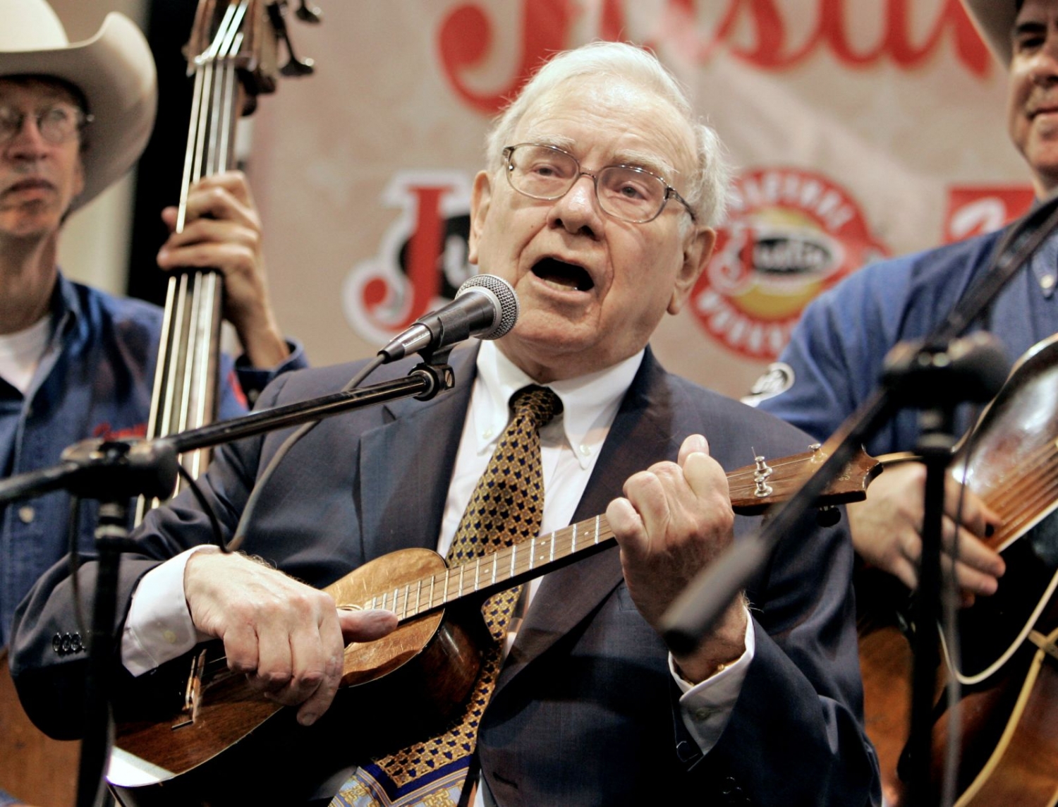7 sự thật về khối tài sản 104 tỷ USD của Warren Buffett