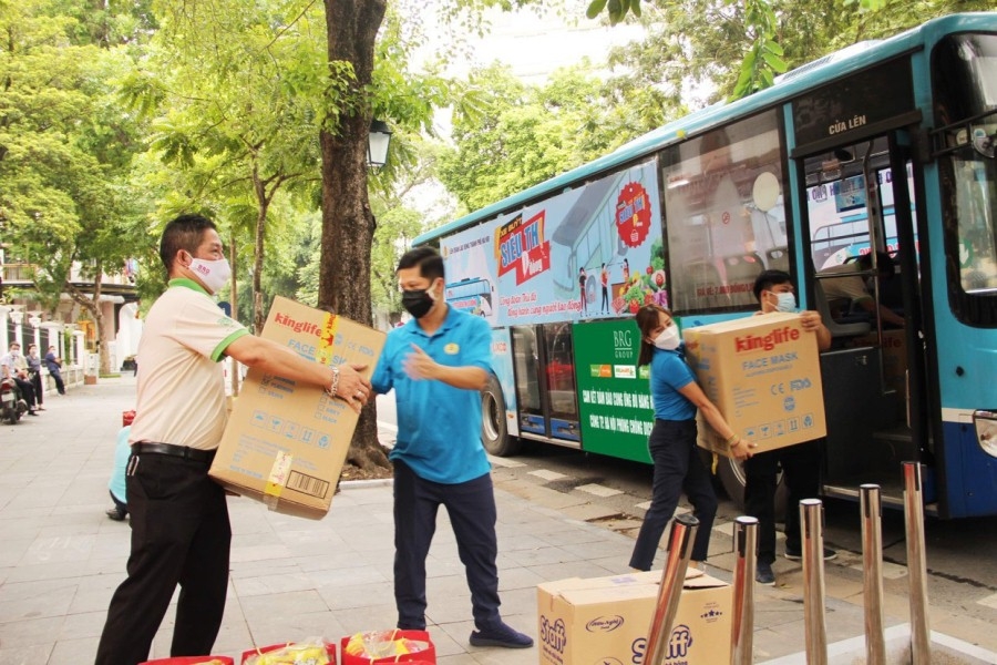 Tạp chí Năng lượng Mới đồng hành cùng Hapro chia sẻ phòng chống dịch với phường Dịch Vọng Hậu
