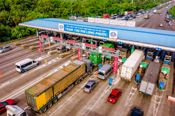Điểm danh những lỗi "trớ trêu" của thu phí tự động không dừng