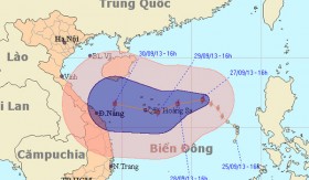 Bão số 10 hướng vào miền Trung