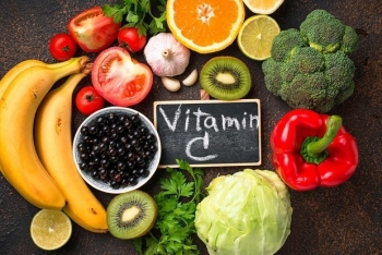 Vitamin C tốt nhưng thừa thành gây hại