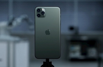 iPhone 11 tiếp tục mất giá mạnh tại Việt Nam
