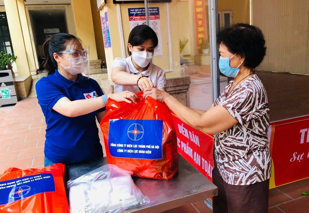 Phường Lý Thái Tổ (Hà Nội): “Gian hàng 0 đồng” - Cùng sẻ chia vượt qua đại dịch