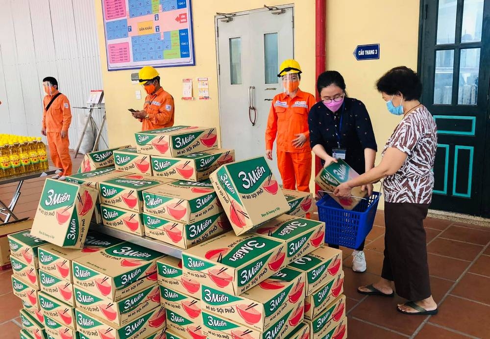 Phường Lý Thái Tổ (Hà Nội): “Gian hàng 0 đồng” - Cùng sẻ chia vượt qua đại dịch