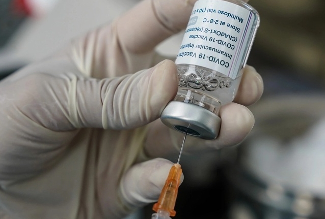 Bộ trưởng Y tế nói gì về việc tiêm vắc xin phòng Covid-19 cho trẻ