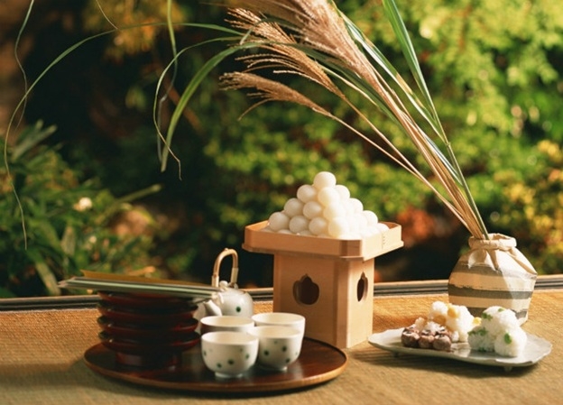 Thưởng thức bánh Trung thu truyền thống của các nước châu Á