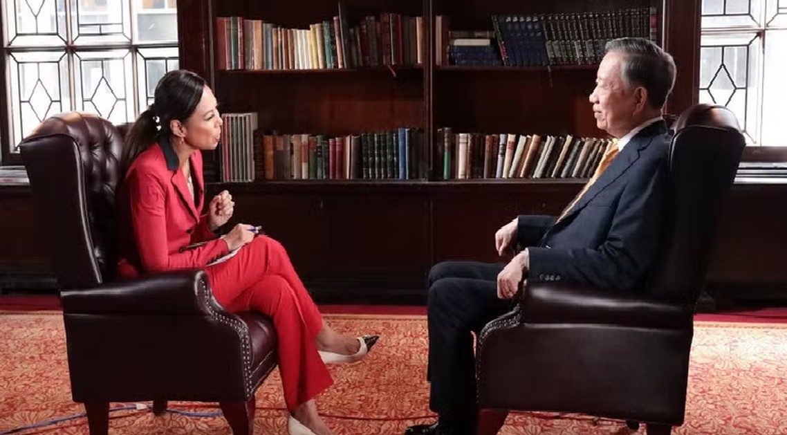 Tổng Bí thư, Chủ tịch nước Tô Lâm trả lời phỏng vấn kênh truyền hình Bloomberg TV