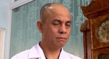 'Dị nhân đuổi mưa' mắc chứng hoang tưởng?